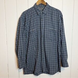 Dakota Blue Plaid Button Down Shirt. Size Large.